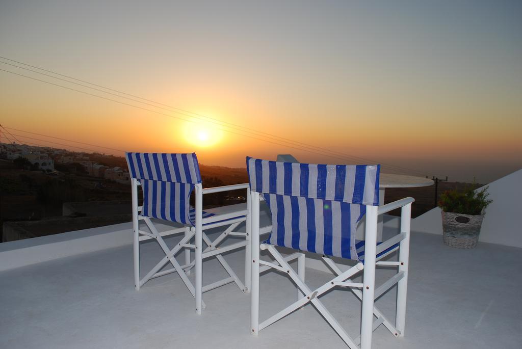 Palm Tree Hill Oia Exterior foto